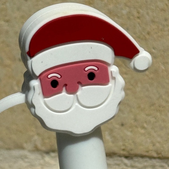 Sparkle Santa Tumbler - Picture 4 of 4